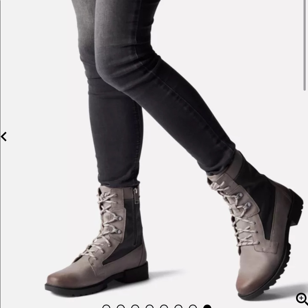 Sorel combat boots NEVER WORN 6.5